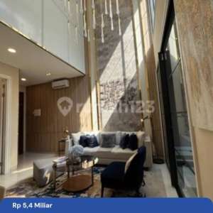 Rumah Premium 3 Lantai High Ceiling Favorit di Jakarta Timur New Condition , tersedia melalui melalui situs Rumah123