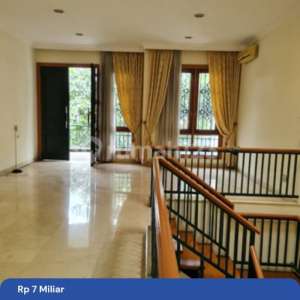 Rumah Sejuk Depan Taman 220m2 Dekat Jakarta Buah , tersedia melalui melalui situs Rumah123