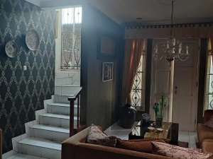 Rumah Senayan 1 Bintaro Tangerang Selatan , tersedia melalui melalui situs Olx