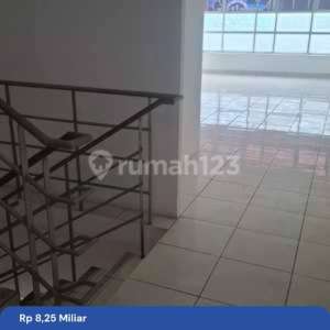 Rumah SHM Bagus di Rawamangun , tersedia melalui melalui situs Rumah123