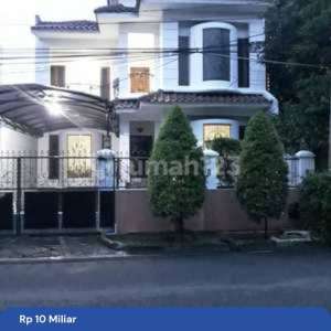 Rumah SHM di Pondok Indah , tersedia melalui melalui situs Rumah123