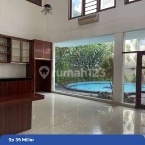 Rumah SHM di Pondok Indah , tersedia melalui melalui situs Rumah123