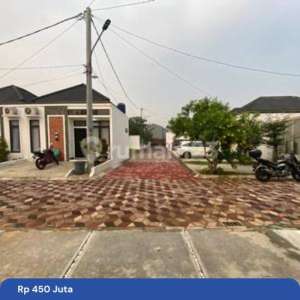 Rumah Siap Huni. Cicilan Ringan Banyak Bonusnya Cuma 450jt -an , tersedia melalui melalui situs Rumah123