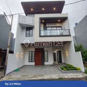 Rumah Siap Huni Dalam Cluster Dekat Tol Andara , tersedia melalui melalui situs Rumah123