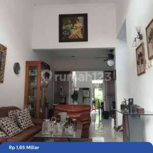 Rumah Siap Huni Dekat Tol Nagrak di Legenda Wisata Cibubur , tersedia melalui melalui situs Rumah123