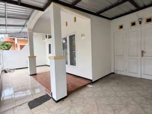 Rumah siap huni di perumahan Kebonsari Indah Sukun Malang , tersedia melalui melalui situs Olx