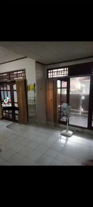 Rumah siap huni di perumnas 2 karawaci , tersedia melalui melalui situs Olx