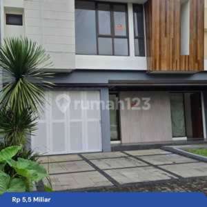 Rumah Siap Huni di The Eminent Bsd Dekat Tol , tersedia melalui melalui situs Rumah123