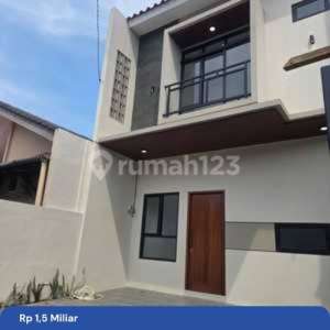 Rumah Siap Huni Diperumahan Lokasi Strategis Bebas Banjir , tersedia melalui melalui situs Rumah123