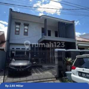 Rumah Siap HuniKolam Renang Dkt Batununggal Buah Batu Bandung , tersedia melalui melalui situs Rumah123