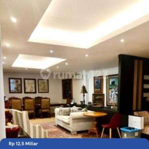 Rumah Siap Huni Lokasi Strategis Senopati, Kebayoran Baru , tersedia melalui melalui situs Rumah123