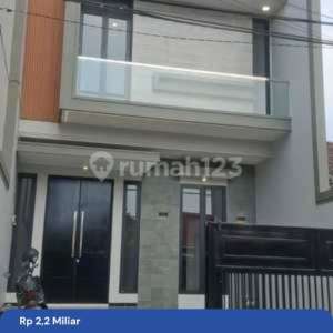 Rumah Siap Huni Nginden Intan Timur , tersedia melalui melalui situs Rumah123