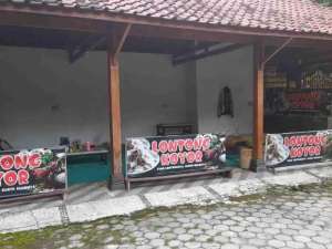 rumah sinduharjo Ngaglik , tersedia melalui melalui situs Olx