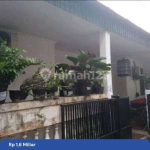 Rumah Strategis bisa Utk Kost Juga Dekat Jalan Raya , tersedia melalui melalui situs Rumah123