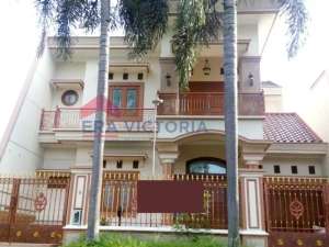 Rumah Strategis di Cluster Golf Araya Fasilitas LengkapLokasi Bagus , tersedia melalui melalui situs Olx