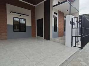 Rumah Strategis di Harapan Indah Bekasi , tersedia melalui melalui situs Olx