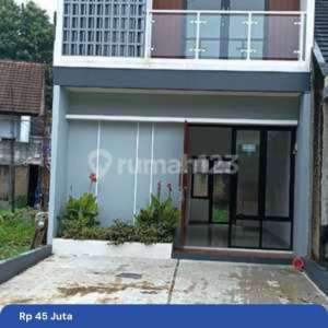 Rumah Take Over 2 Lantai di Perum Besar Depok , tersedia melalui melalui situs Rumah123