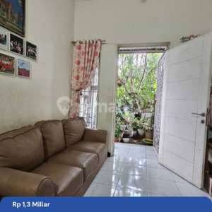 Rumah Taman Kopo Indah 3 Blok E , tersedia melalui melalui situs Rumah123