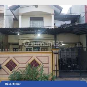 Rumah Taman Surya Kalideres Murah Butuh Renovasi SHM Bebas Banjir , tersedia melalui melalui situs Rumah123