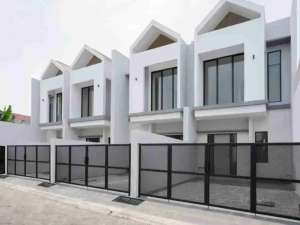 Rumah Tengah Kota Lebak Arum , tersedia melalui melalui situs Olx