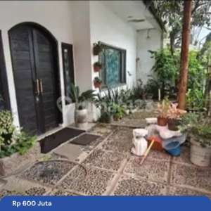 Rumah Terawat Dekat Tol Buahbatu Bandung , tersedia melalui melalui situs Rumah123