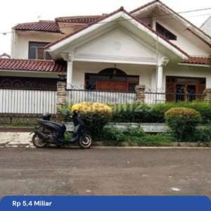 Rumah Terawat Lokasi Favorit di Sukaluyu Deket Gedung Sate , tersedia melalui melalui situs Rumah123