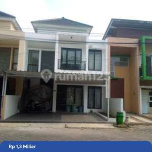 Rumah Terawat Siap Huni Dalam Cluster One Gate , tersedia melalui melalui situs Rumah123