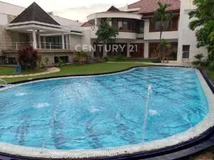 Rumah Termewah With Swimm Pool Di Kemang, Jakarta Selatan , tersedia melalui melalui situs Olx