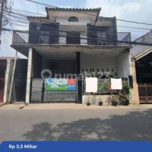 Rumah Tinggal Dengan 6 Kos-Kosan3 Kontrakan Murah Strategis , tersedia melalui melalui situs Rumah123