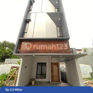 Rumah Townhouse Cilandak Jakarta Selatan Dekat Tol Stasiun MRT , tersedia melalui melalui situs Rumah123