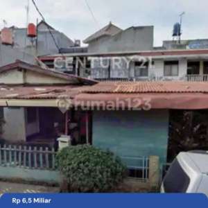 Rumah Tua Hitung Tanah di Cipinang Indah Jakarta Timur , tersedia melalui melalui situs Rumah123