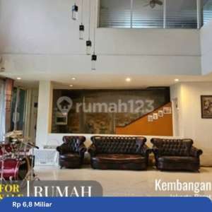 Rumah untuk Tinggal dan Usaha Bengkel,Berlokasi , tersedia melalui melalui situs Rumah123