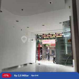 Rumah Usaha Jual Strategis Jaksa Agung Suprapto Banyuwangi Kota , tersedia melalui melalui situs Rumah123