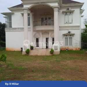 RumahVilla Unfurnished SHM Bintaro, Tangerang Selatan , tersedia melalui melalui situs Rumah123