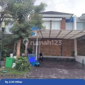 Rumah Wiyung Royal Residence Furnish Bagus Gress , tersedia melalui melalui situs Rumah123