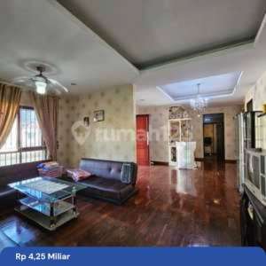 Rumah.2,5 Lantai Di GreenDijakarta Barat , tersedia melalui melalui situs Rumah123
