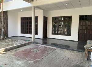 Rungkut SurabayaRumah 100 m Wonorejo Selatan STIKOM Pandugo MERR , tersedia melalui melalui situs Olx