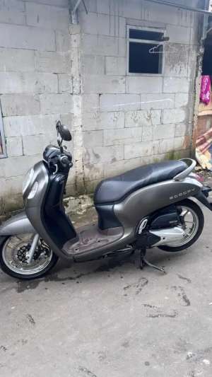 Jual bekas scoopy 2023 prestige,lokasi di Tanah Sereal