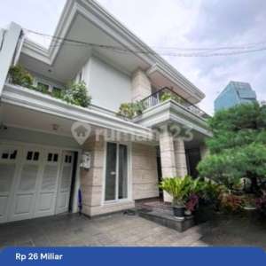 Siap Huni, Rumah, 2 Lantai, SHM, di Mega Kuningan , tersedia melalui melalui situs Rumah123