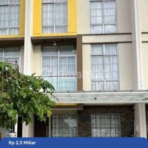 SUPER BUPIK 2 uk 6x10 3 lantai Tahap 2 Cluster arcadia Rumahnya hadap taman, jadi parkir lega ya , tersedia melalui melalui situs Rumah123