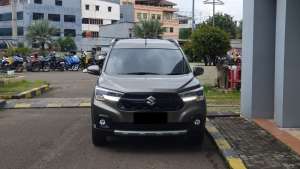 Jual bekas Suzuki XL7 beta Hybrid 2024 abu km 19 ribuan,lokasi di Jakarta DKI