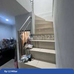 Taman Palem Lestari.... Dijual Cepat , tersedia melalui melalui situs Rumah123