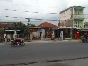 tanah jalan kyai mojo semanggi solo lokasi di Pasar Kliwon, tersedia melalui melalui situs Olx