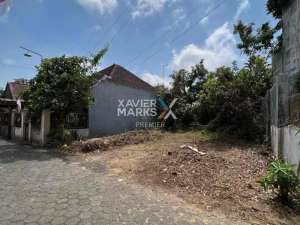 tanah kavling strategis depan greenland tidar malang lokasi di Dinoyo, tersedia melalui melalui situs Olx