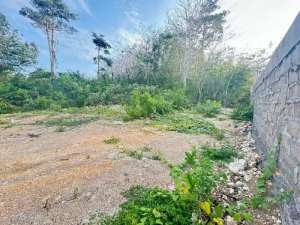 tanah kontrak di jl labuan sait padang padang lokasi di Seminyak, tersedia melalui melalui situs Olx