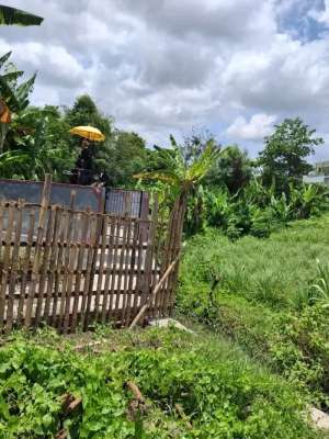 tanah kontrak di kedampang zona kuning lokasi di Seminyak, tersedia melalui melalui situs Olx