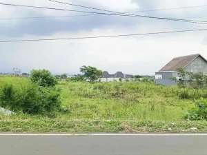 tanah strategis murah luas lapangan olahraga dieng atas malang lokasi di Klojen, tersedia melalui melalui situs Olx