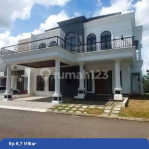 The Icon Cosmo rumah BARU mewah design Classic Modern 2 lantai , tersedia melalui melalui situs Rumah123