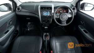 Jual bekas Toyota Agya 1.2 GR Sport AT 2021 Silver,lokasi di Kota Bekasi