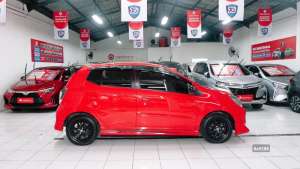 Jual bekas TOYOTA AGYA G 1.2 GR AT 2022 MERAH,lokasi di Jawa Barat